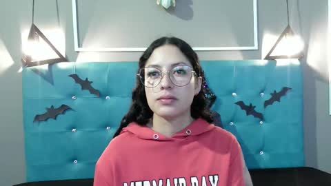 Sofa online show from October 23, 11:23 am