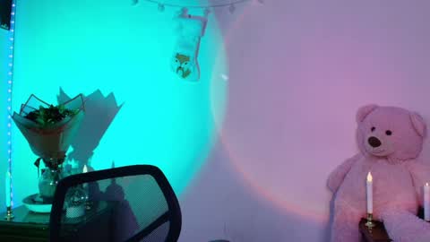 Sofia online show from December 20, 5:04 am