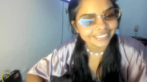 Snapshot of sofiacandy17 chatting on October 23, 7:04 pm Danna Sofia online show from October 23, 7:04 pm