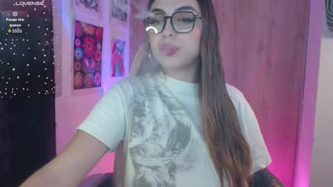       online show from November 13, 4:04 am