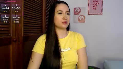 sofiaduque_26 online show from March 10, 8:13 pm