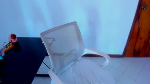 sofia online show from April 11, 10:58 pm