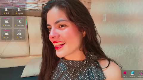 Snapshot of sofianesvat1 chatting on September 23, 9:21 pm Sofi - next broadcast today 1030pm Colombia time online show from September 23, 9:21 pm