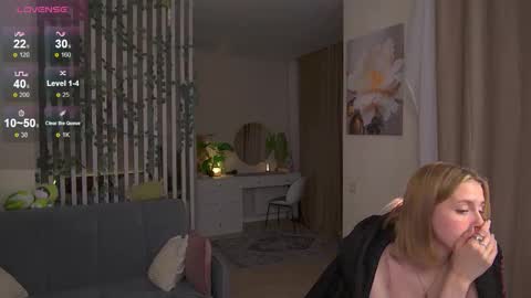 Sofia Help me overcome shynes with 100 thumbs up online show from October 18, 7:29 pm