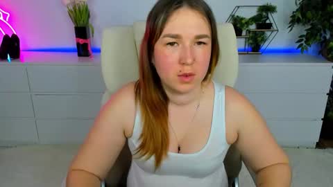 sofii_darling online show from March 11, 8:45 pm