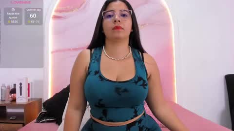 Sofii Lopezz online show from September 29, 11:31 am