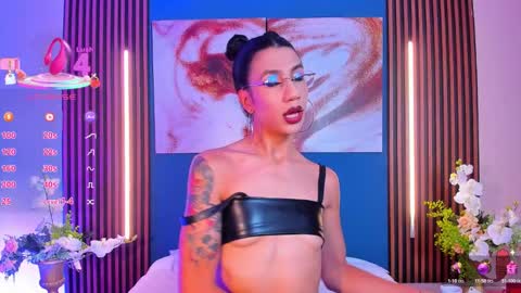 Sofi online show from September 27, 2:37 pm