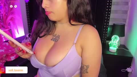 Snapshot of sofiia_rubb chatting on February 19, 6:33 am Sofia online show from February 19, 6:33 am