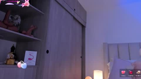 Snapshot of sofiscott_ chatting on September 30, 8:19 pm Sofia online show from September 30, 8:19 pm