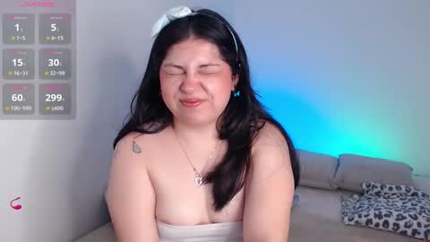 Lau  online show from February 14, 9:28 pm