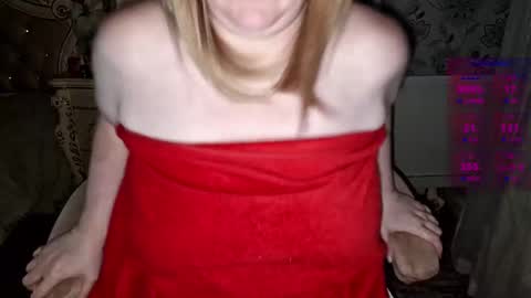 Snapshot of soft_body chatting on October 10, 1:50 pm Hi Im Sofia online show from October 10, 1:50 pm