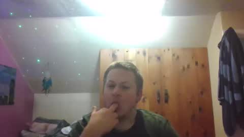 softbakedaftrdrk online show from January 6, 4:27 am