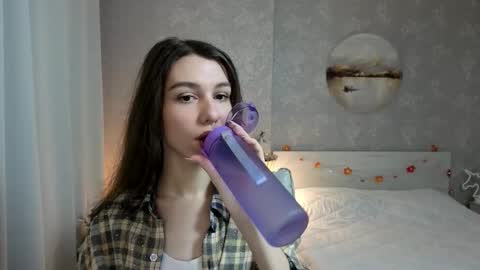 Kelly online show from November 25, 4:17 pm