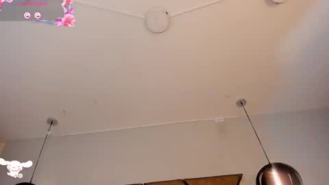 Snapshot of sol_vanegas chatting on October 10, 2:12 pm SOL online show from October 10, 2:12 pm