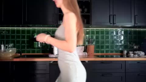 Bella online show from February 9, 4:38 am