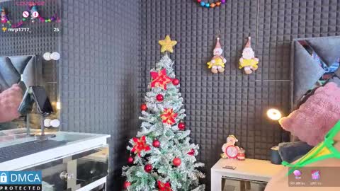 Sol  online show from November 24, 7:12 pm