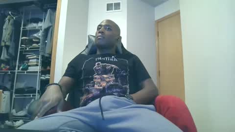 solidsnake992 online show from December 9, 11:13 pm