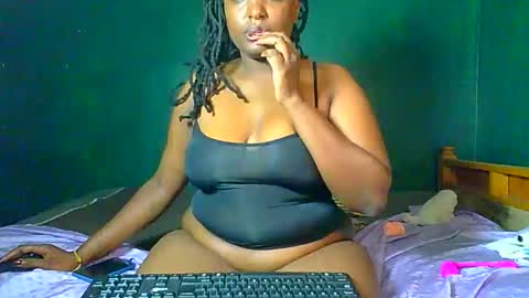 Solly bunny online show from April 11, 1:54 am