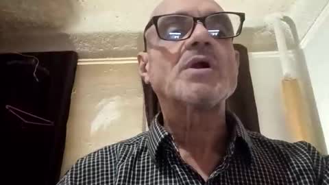 ELLIOTT online show from February 4, 7:12 am