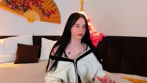 Catherine online show from February 23, 5:59 pm