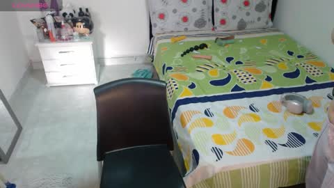 sonialatin69 online show from April 9, 12:11 pm