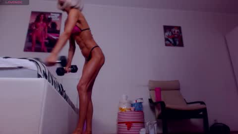 Sonja Ray online show from November 14, 9:44 am