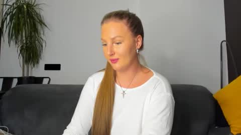 Snapshot of sonyatightt chatting on January 26, 1:25 pm Sonya online show from January 26, 1:25 pm