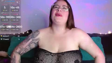 soofy online show from October 2, 4:11 am