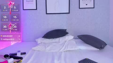 Sophia online show from November 3, 9:38 pm