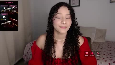 Snapshot of sophi_baby chatting on September 26, 2:41 am Sophi baby online show from September 26, 2:41 am