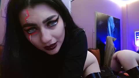 Snapshot of sophia_dk chatting on February 13, 7:42 pm sophia hottie online show from February 13, 7:42 pm
