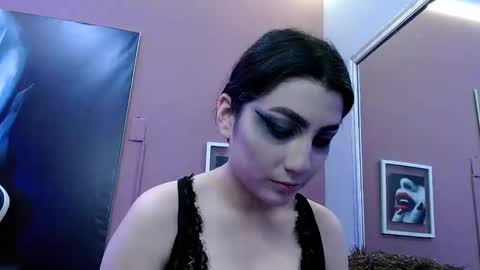Snapshot of sophia_dk chatting on February 14, 2:12 pm sophia hottie online show from February 14, 2:12 pm