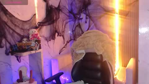 Sophia online show from October 23, 3:35 pm