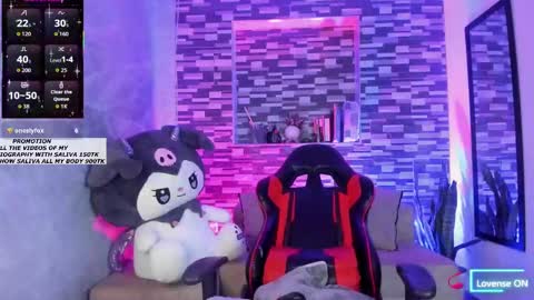 Sophia online show from October 9, 8:25 pm