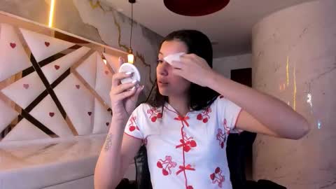 sophiadoll_tf online show from February 22, 1:14 pm