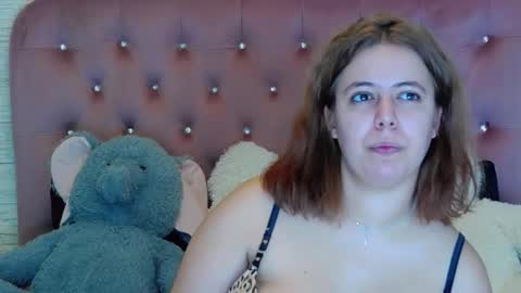 sophiastarr10 online show from December 19, 8:26 pm