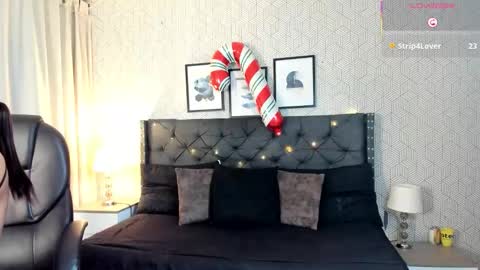 sophie__blare online show from January 9, 8:58 pm