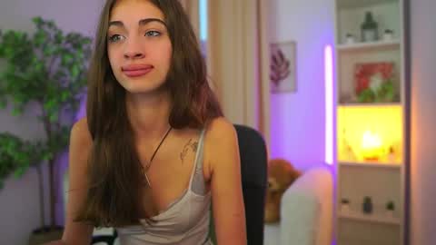 Snapshot of sophie__nice chatting on September 26, 2:36 pm Sophiiiie online show from September 26, 2:36 pm