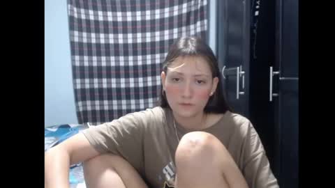 sophie online show from December 3, 10:38 am