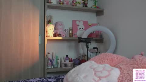 Sophie or Sof online show from March 13, 2:37 am