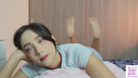 Sophie or Sof online show from March 12, 2:26 am