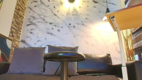 Sophie online show from December 20, 1:40 pm