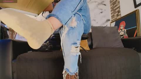 Sophie online show from March 19, 1:27 pm