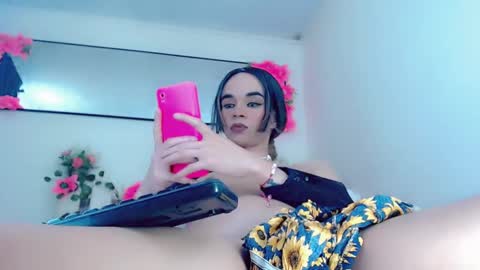 Snapshot of sophie_miaa chatting on March 2, 3:34 am sophie_miaa online show from March 2, 3:34 am