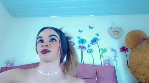Snapshot of sophie_miaa chatting on March 3, 2:58 am sophie_miaa online show from March 3, 2:58 am