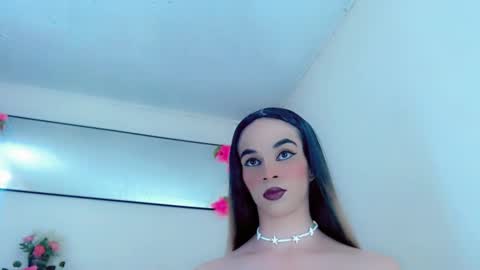 Snapshot of sophie_miaa chatting on March 1, 9:26 pm sophie_miaa online show from March 1, 9:26 pm