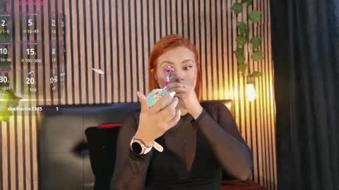Snapshot of sophie_new25 chatting on September 16, 12:18 pm sophie_new25 online show from September 16, 12:18 pm
