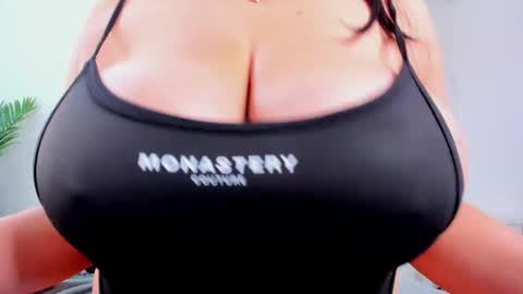 sophie_newton online show from March 12, 3:18 pm