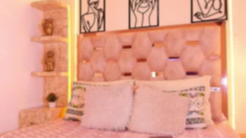 Sophie  online show from February 15, 7:51 am