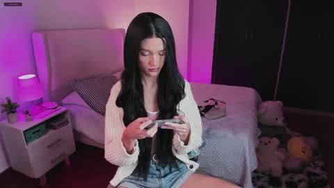    online show from September 9, 1:27 am